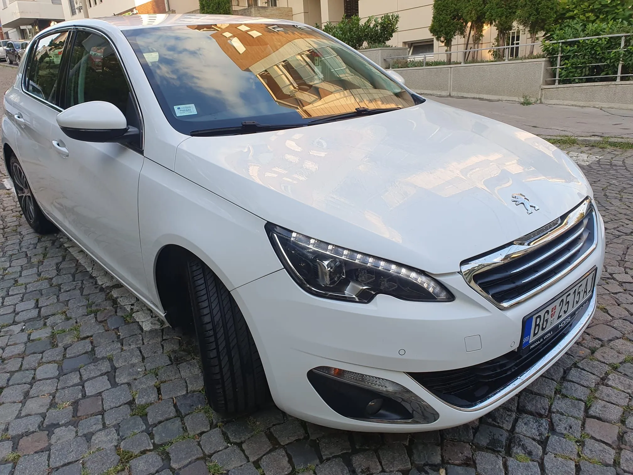 Peugeot 308 1.6 eHDI  ALLURE 92 KS Image 3