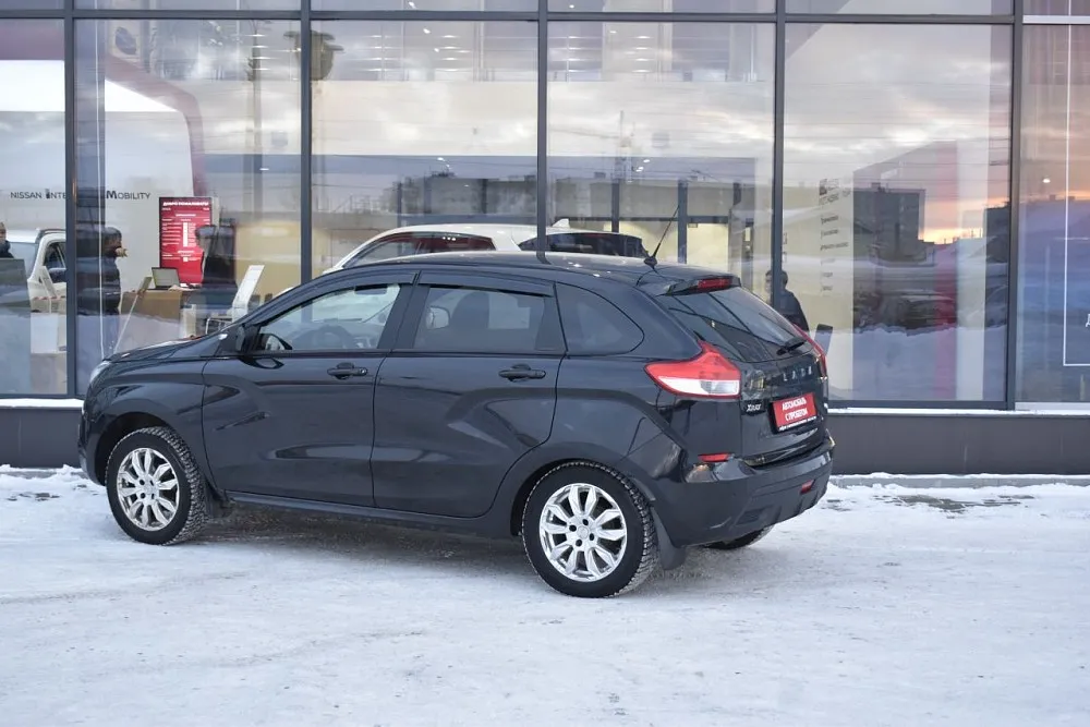 Lada XRAY  Image 1