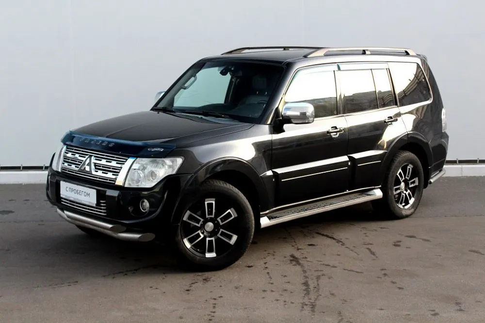 Mitsubishi Pajero  Image 1