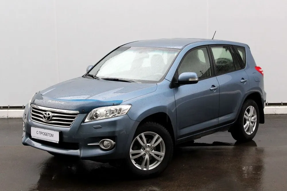Toyota RAV4  Image 1