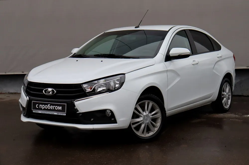 Lada Vesta  Image 1