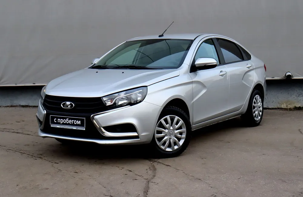 Lada Vesta  Image 1