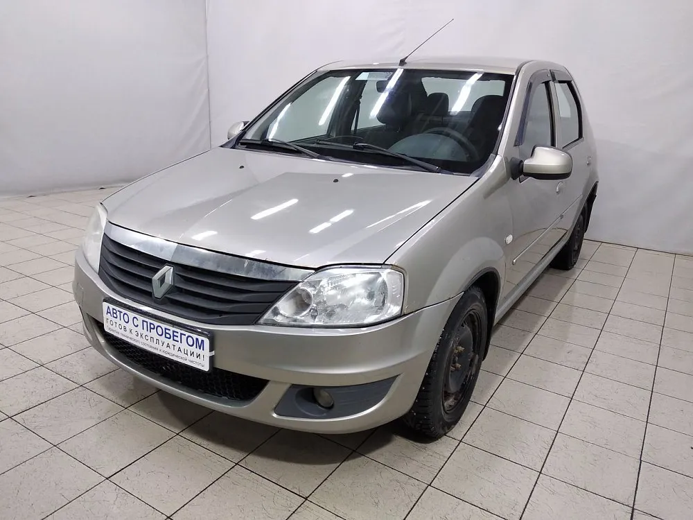 Renault Logan  Image 1