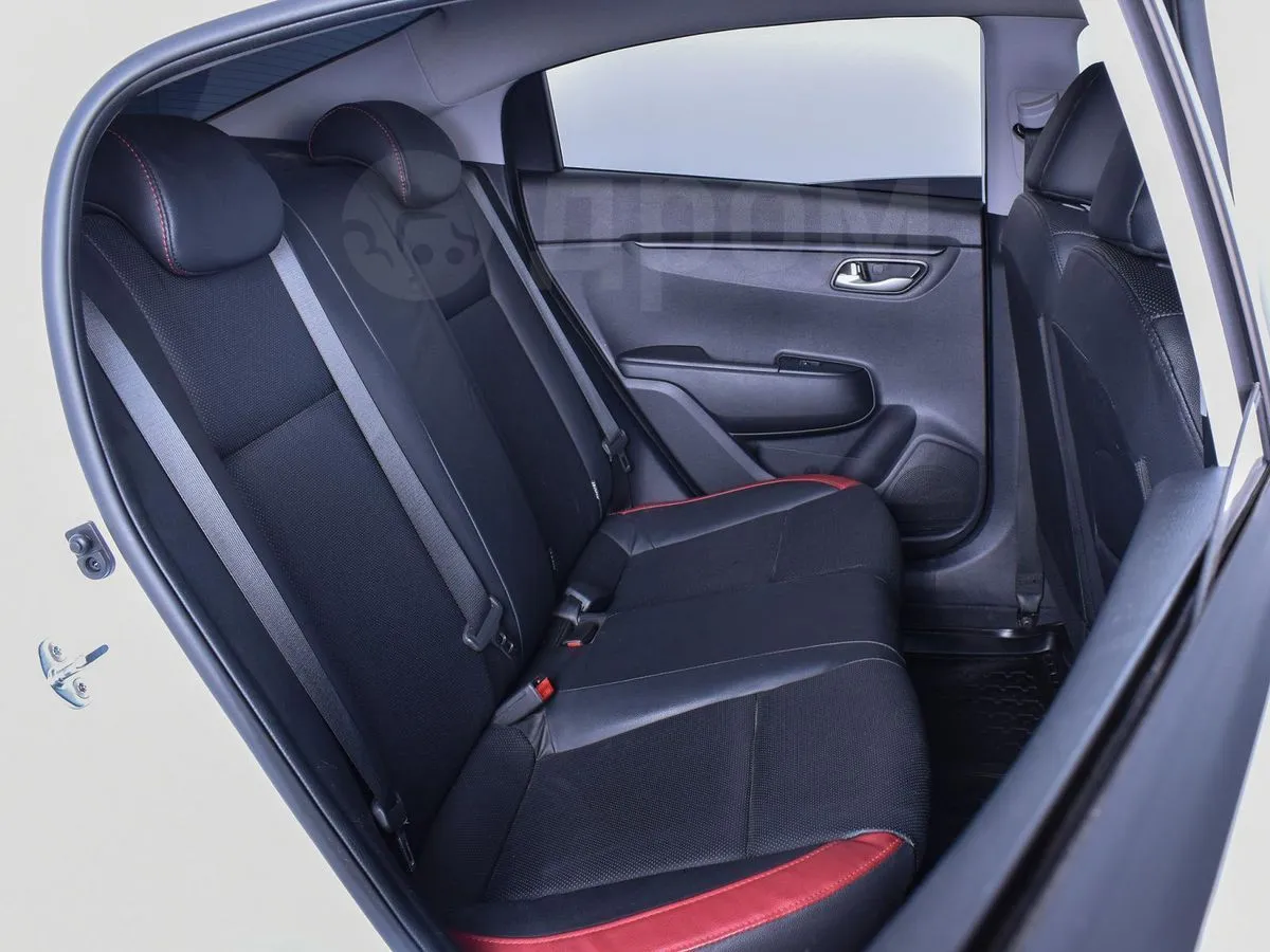 Kia Rio  Image 5