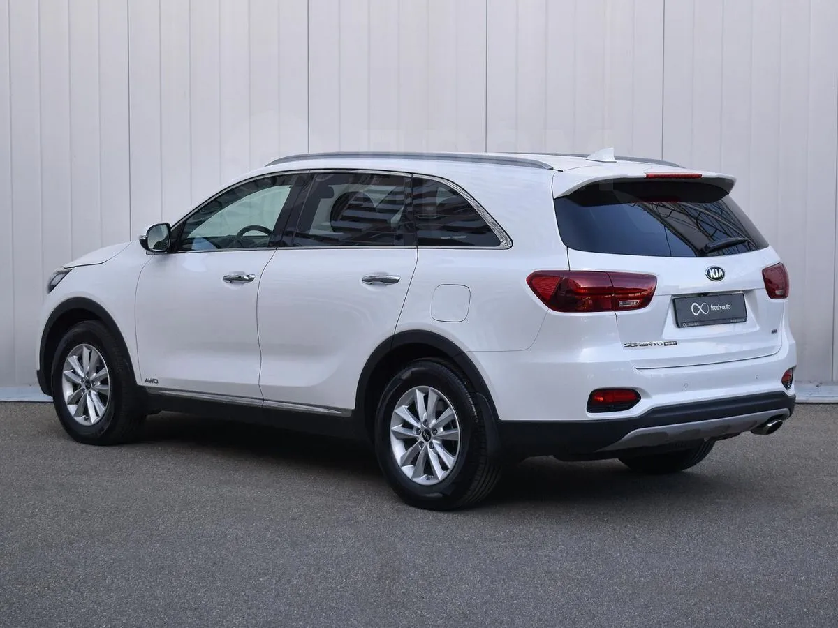 Kia Sorento  Image 2