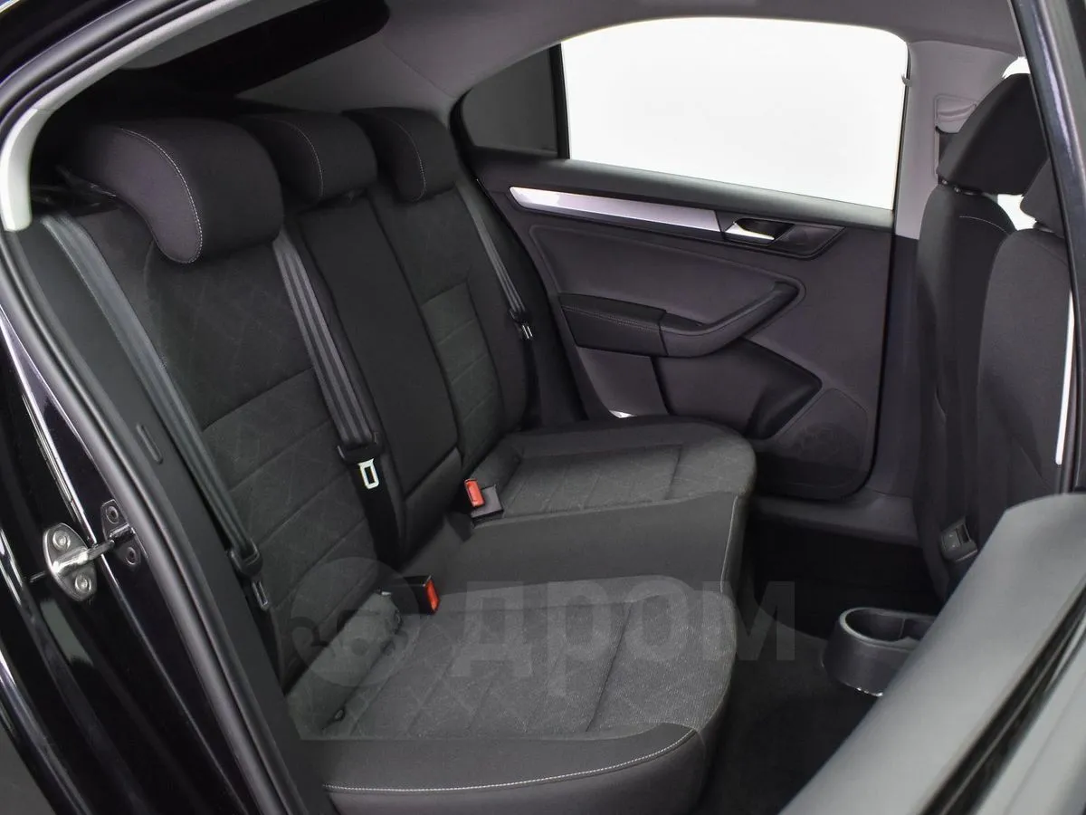 Volkswagen Polo  Image 7