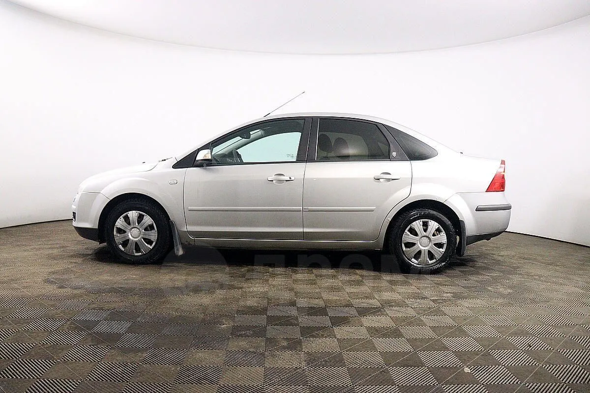 Ford Focus  Image 8