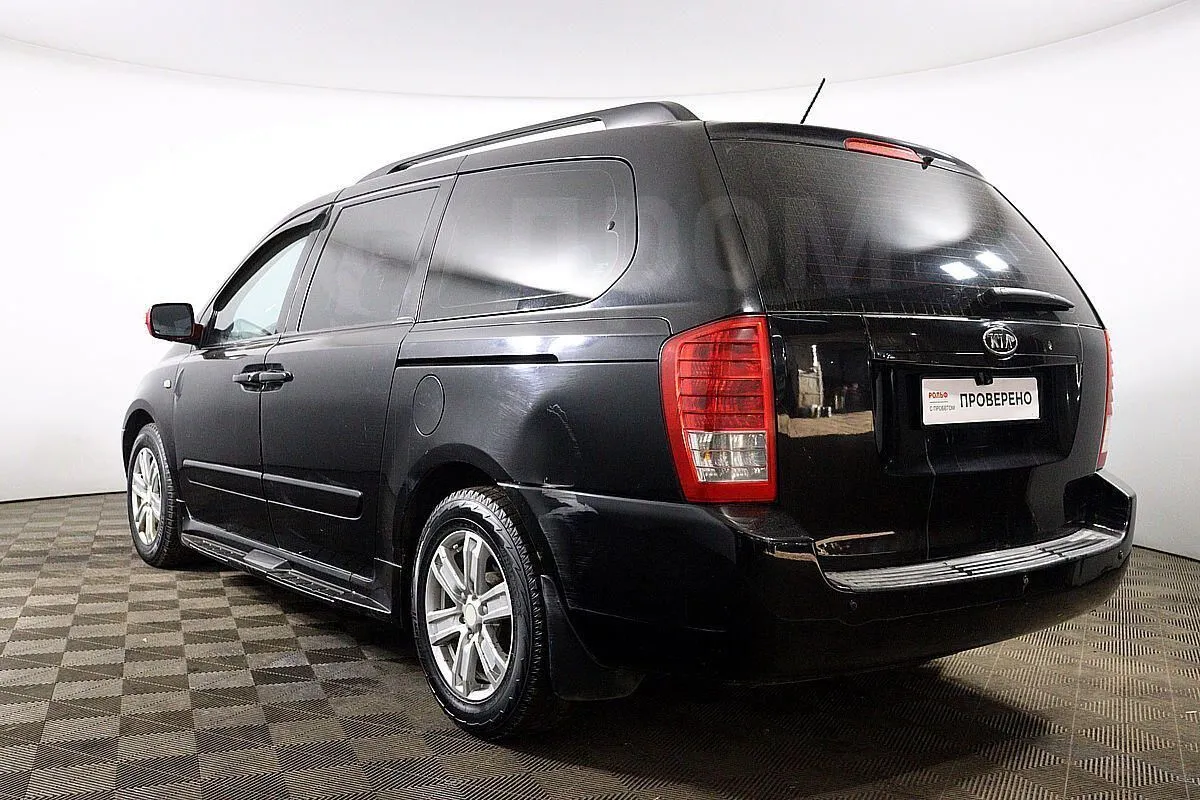 Kia Grand  Image 7