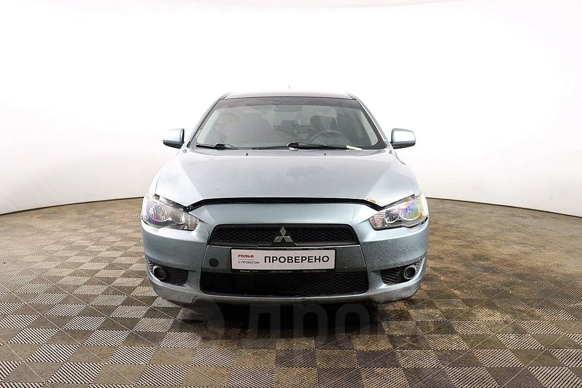 Mitsubishi Lancer  Image 2