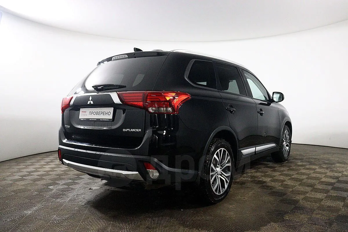 Mitsubishi Outlander  Image 5