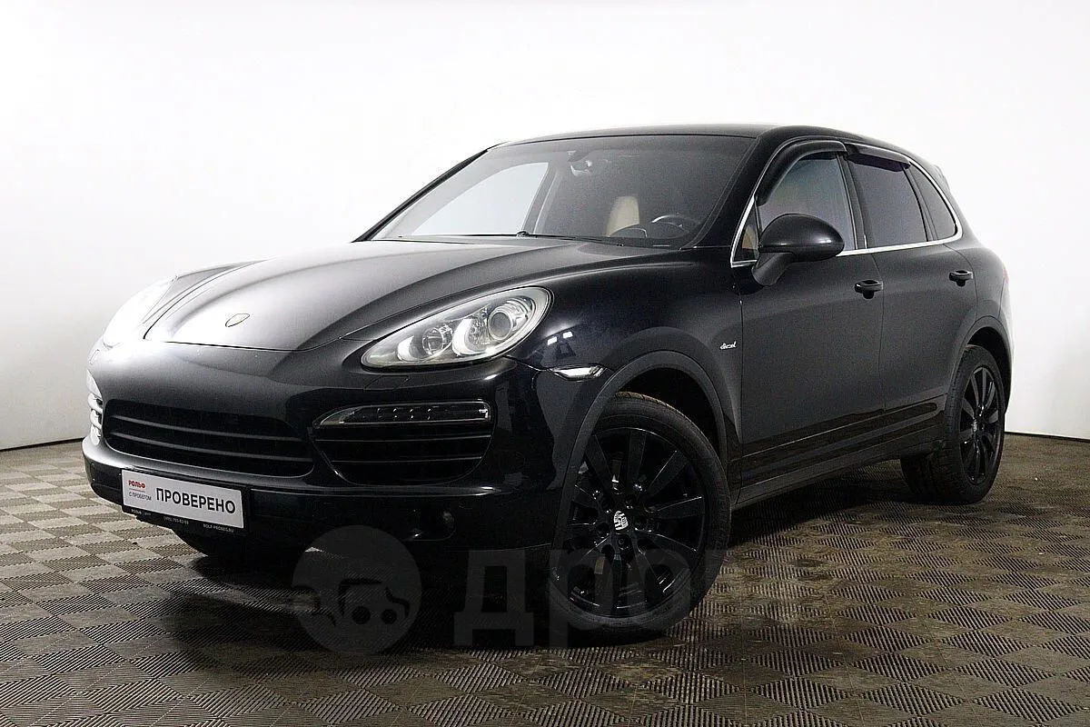 Porsche Cayenne  Image 1