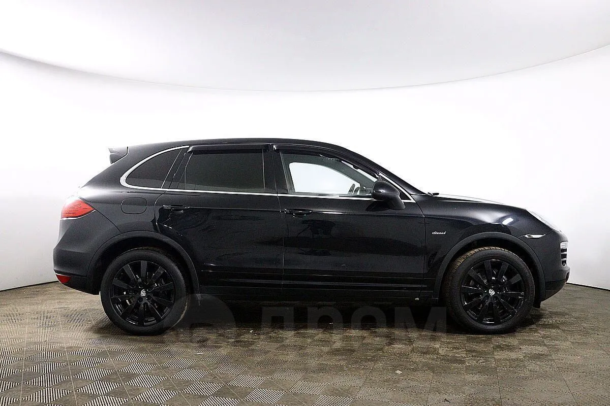 Porsche Cayenne  Image 4