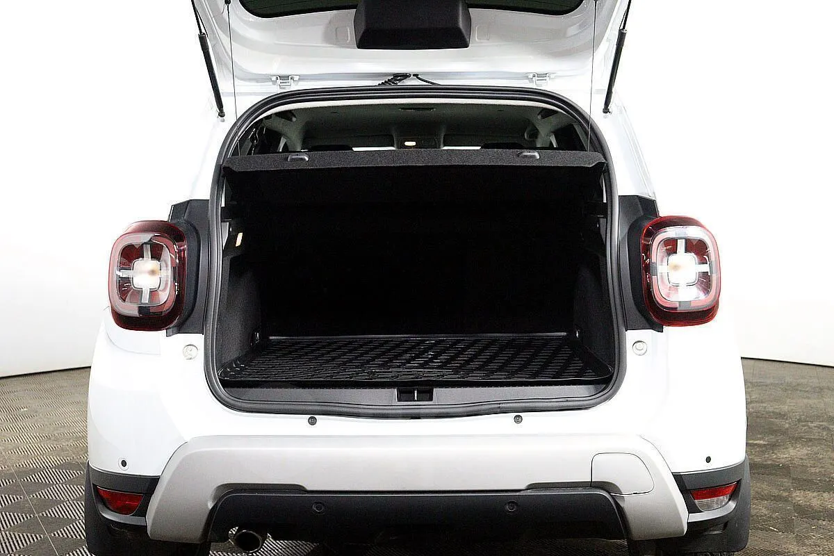 Renault Duster  Image 9
