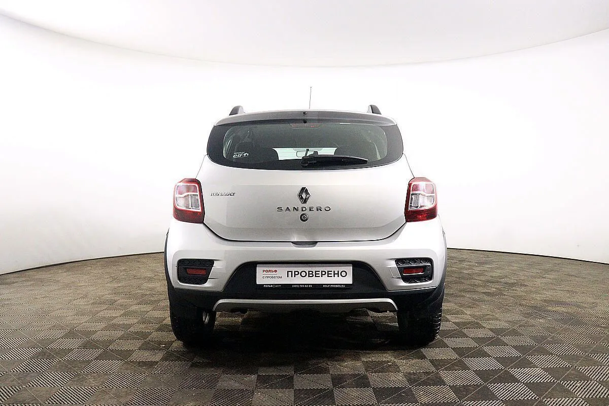 Renault Sandero  Image 6
