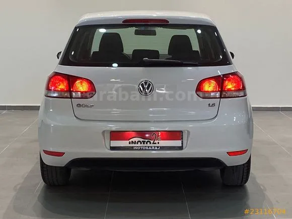 Volkswagen Golf 1.6 Trendline Image 3