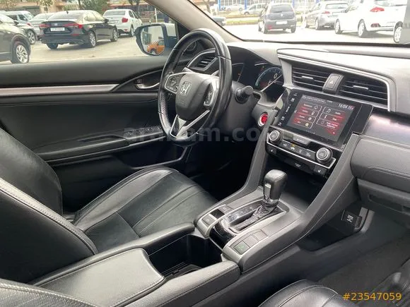 Honda Civic 1.6 i-VTEC Eco Executive Image 10