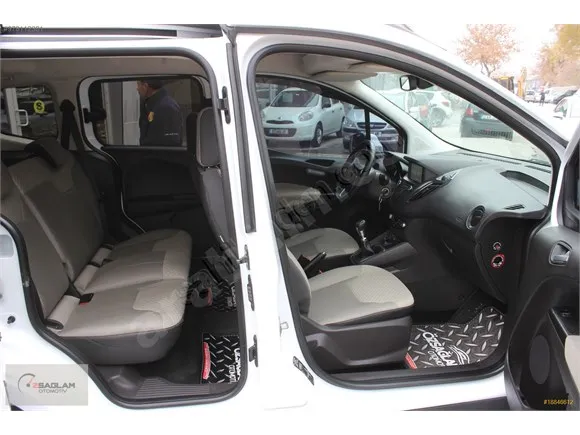 Ford Tourneo Courier 1.5 TDCi Titanium Plus Image 9