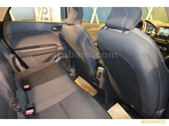 Renault Captur 1.5 BlueDCI Touch Image 10