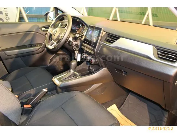 Renault Captur 1.5 BlueDCI Touch Image 9